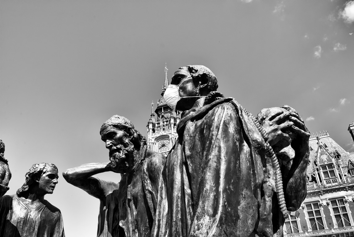 Calais - Strange time