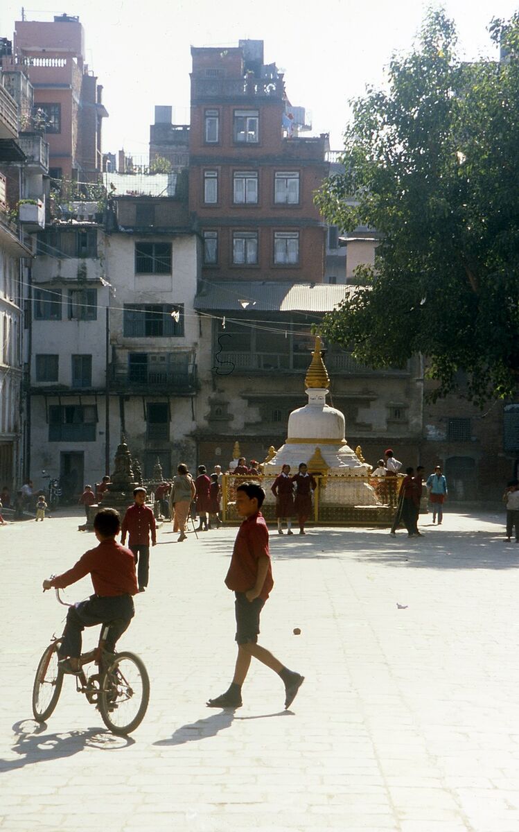 Nepal - Scene de rue - Cycle