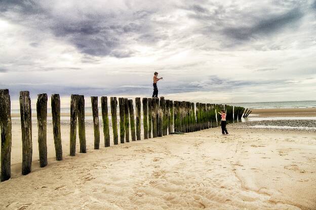 Bleriot plage - Momes poteaux - Couleurs