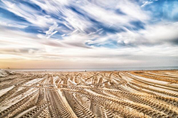 Calais - Ciel et sable