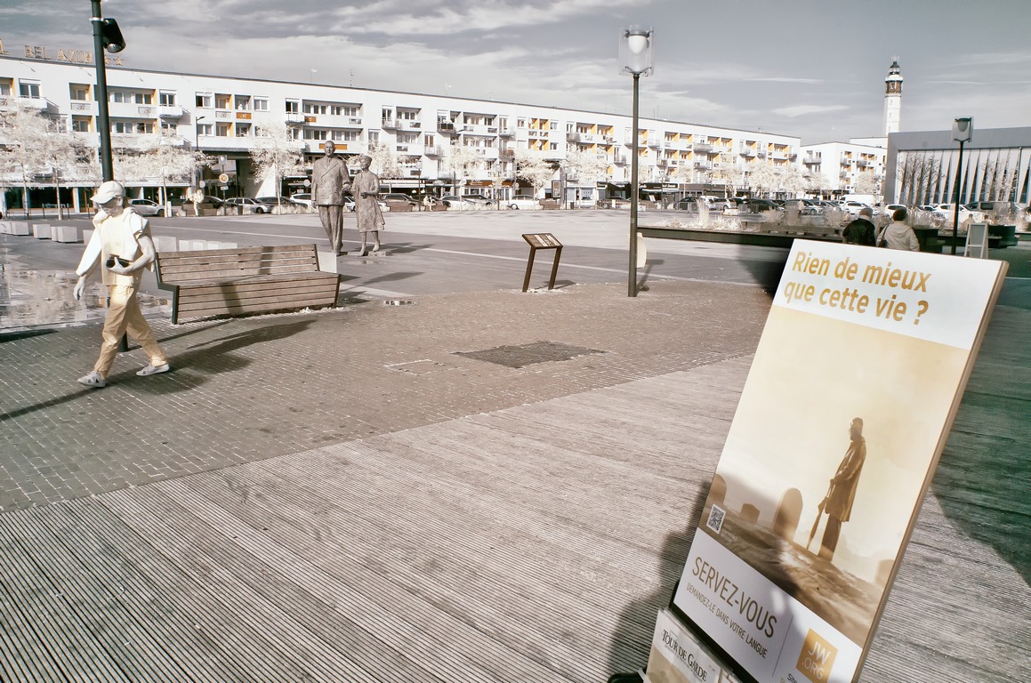 Calais - Place d'armes