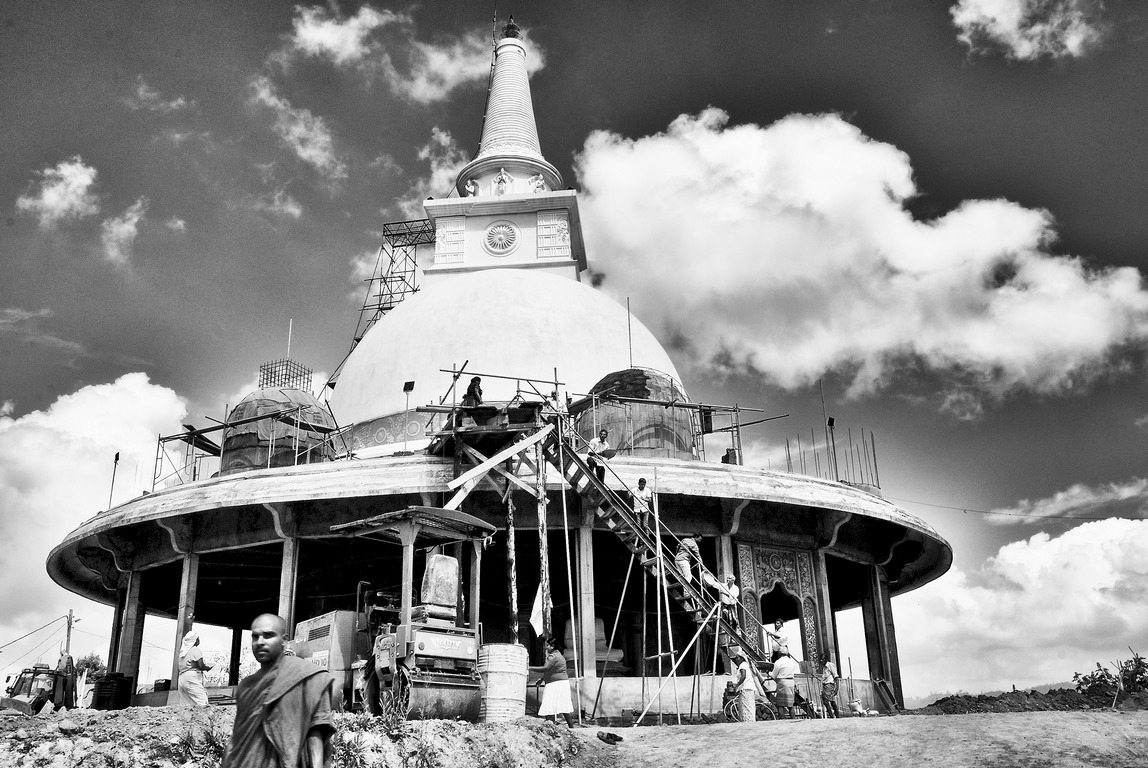 SLK - Stupa en construction