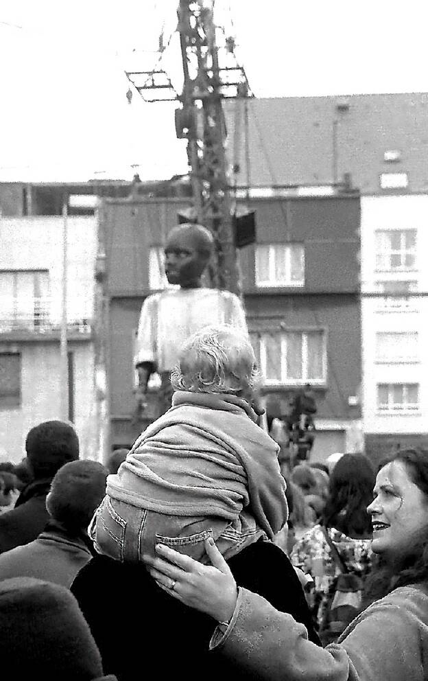 Enfant et géant